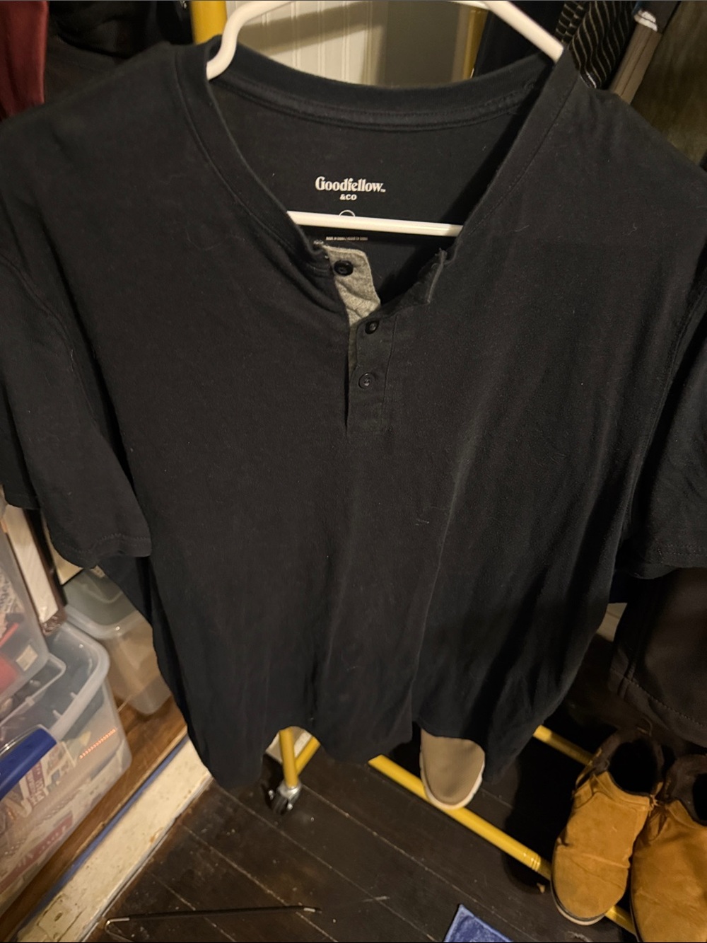 Goodfellow & Co Black Short-Sleeve Henley Polo Shirt